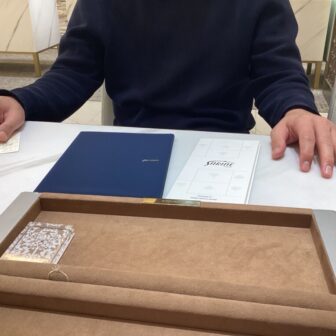 京都市よりご来店 ボツワナ産の原産地と原石証明付きのトレーサビリティダイヤとプロポーズリングにてご成約