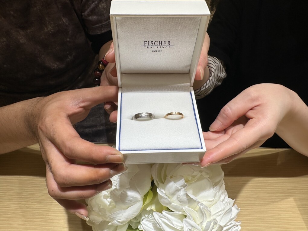 兵庫県神崎郡・姫路市からご来店「FISCHER」の結婚指輪をご成約頂きました