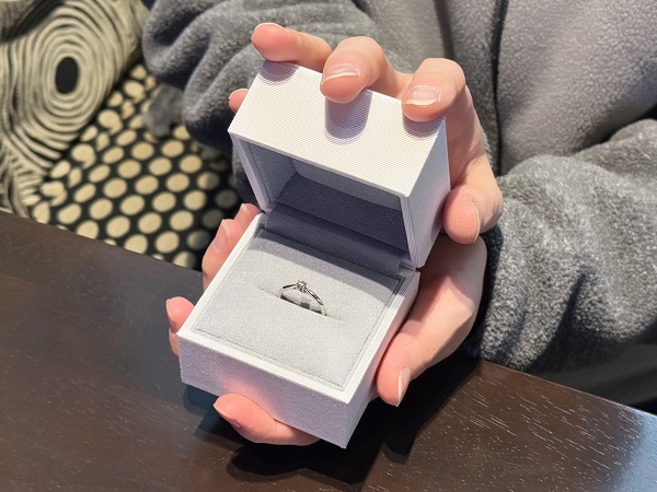 【札幌市】CAFERING(カフェリング)の婚約指輪をご成約頂きました。