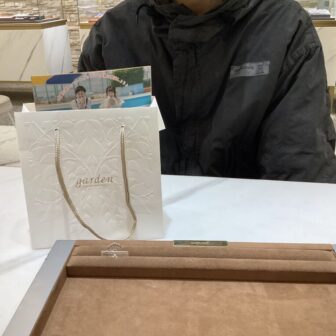 滋賀県栗東市よりご来店 プロポーズリングにディズニーでリトルマーメイドの婚約指輪をご成約頂きました