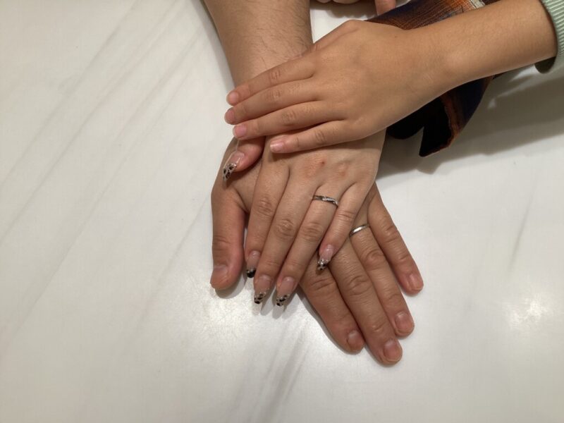 和歌山市からご来店「insembre」の結婚指輪をご成約頂きました