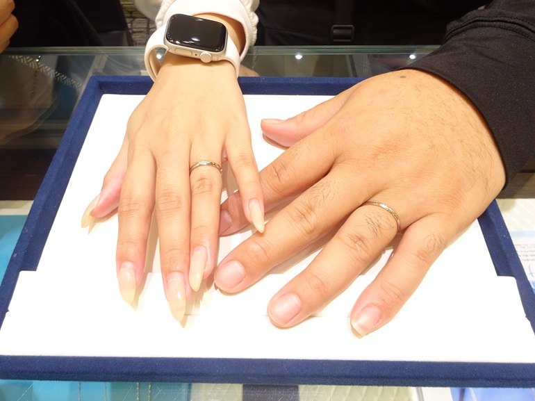 大阪府狭山市 しっかりした造りの鍛造製法が気に入り、インセンブレの結婚指輪をご成約のお客様です。