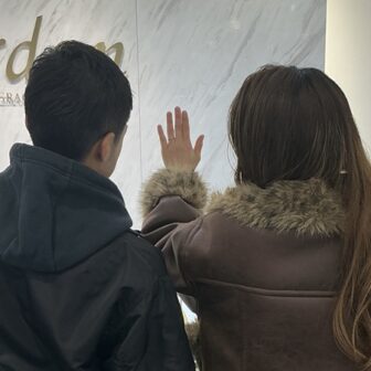 【大阪市・城東区】THELITTLEMERMAIDの婚約指輪をご成約いただきました。