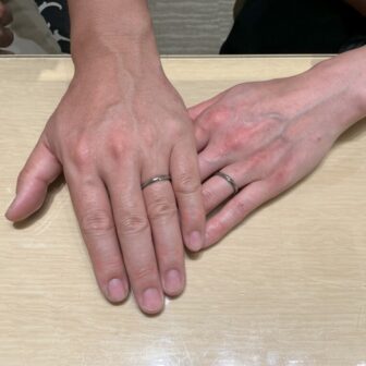 大阪府・門真市　RosettE titaniumの結婚指輪をペアでご成約いただきました。