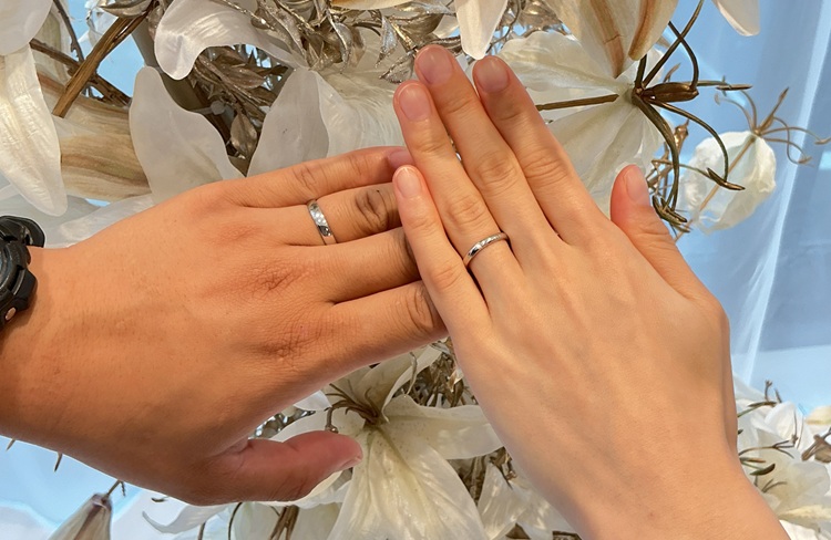 大阪府・枚方市　IDEAL plusfourの結婚指輪をペアでご成約いただけました。