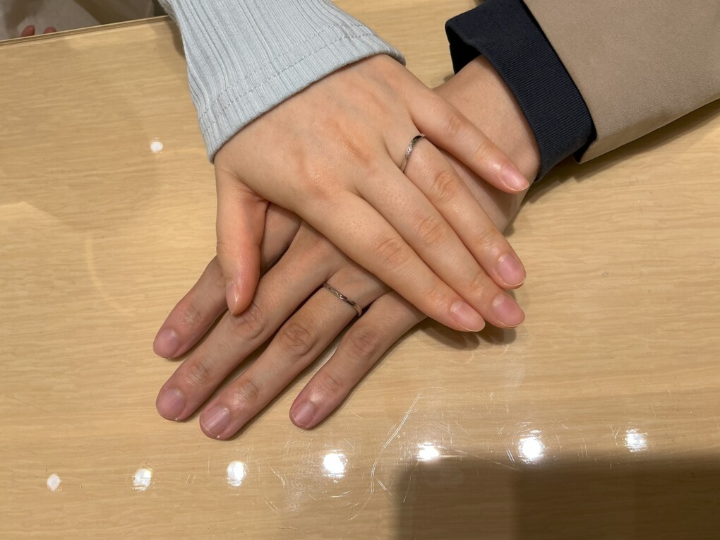 大阪府・西淀川区　Little gardenの結婚指輪をペアでご成約いただきました。