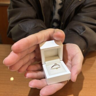 兵庫県揖保郡太子町からご来店「gardenオリジナル」の婚約指輪をご成約頂きました