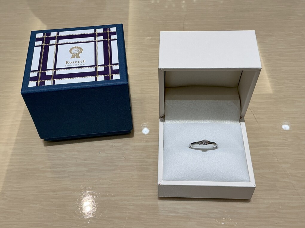 大阪府・堺市　RosettE daysの婚約指輪をご成約いただきました。