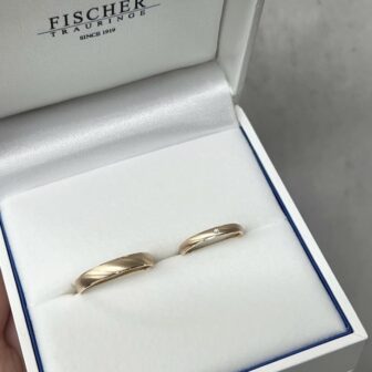 フィッシャー　結婚指輪