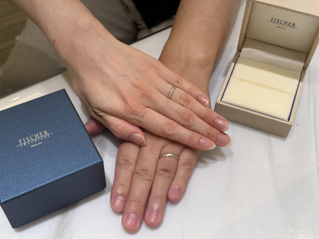 兵庫県尼崎市よりご来店「FISCHER」の結婚指輪をご成約。