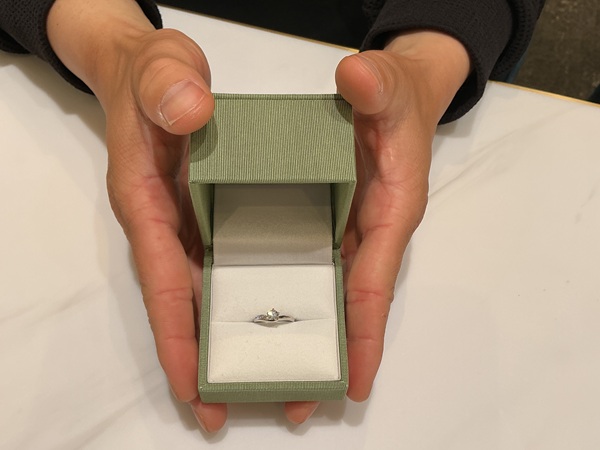 【堺市・堺区】LAPAGEの婚約指輪をご成約いただきました。