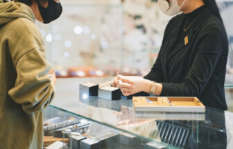 本店　指輪