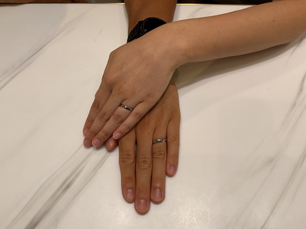 【埼玉県・さいたま市】FISCHERの結婚指輪をペアでご成約いただきました。